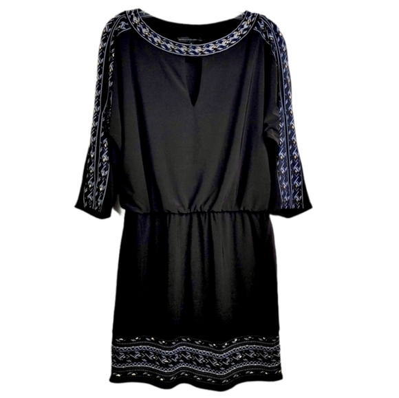 WHBM Keyhole Embroidered Hem Stretch Waist Dress Women's Size Medium M - Picture 6 of 6